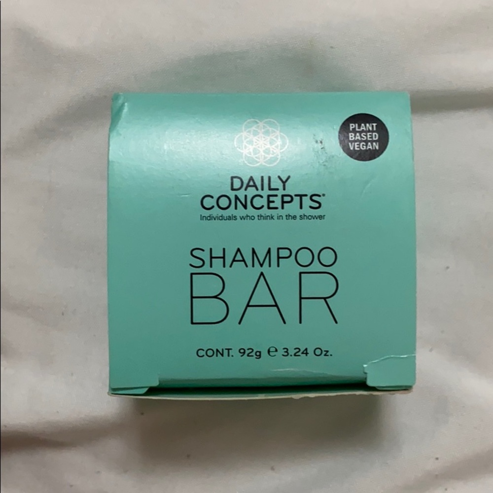 Daily concept shampoo bar